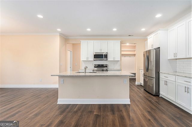 200 Parker Drive, Mcdonough, GA 30253