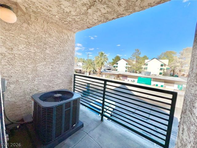 480 Elm Drive 206, Las Vegas, NV 89169
