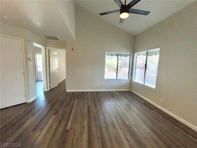 480 Elm Drive 206, Las Vegas, NV 89169