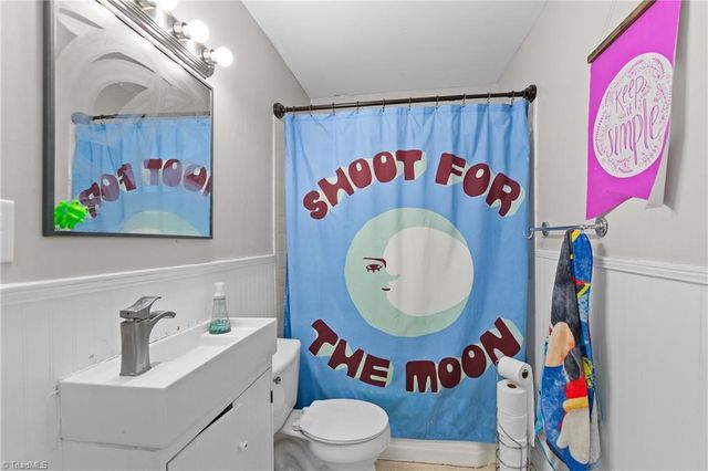 856 Bellview Street, Winston-salem, NC 27103