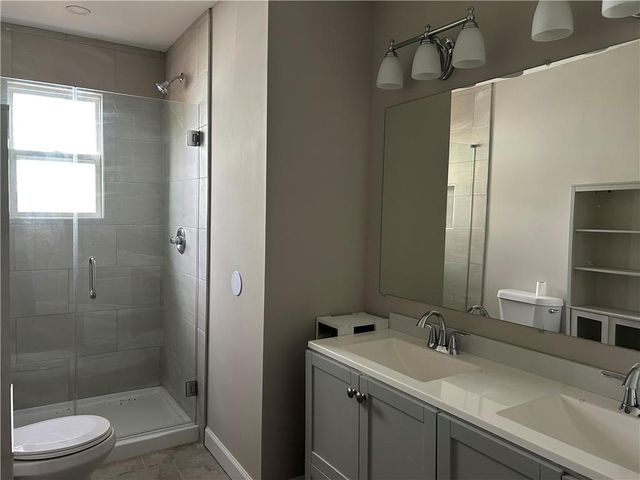 1104 Oak Knoll SE Terrace, Atlanta, GA 30315