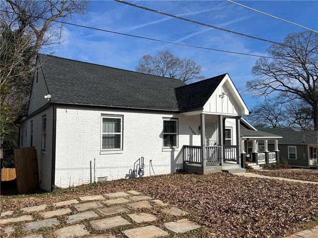 1104 Oak Knoll SE Terrace, Atlanta, GA 30315