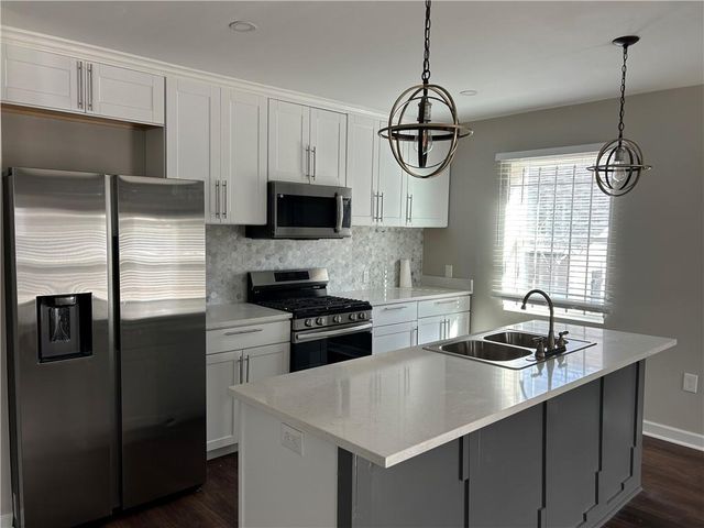 1104 Oak Knoll SE Terrace, Atlanta, GA 30315