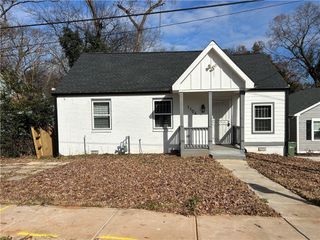1104 Oak Knoll SE Terrace, Atlanta, GA 30315