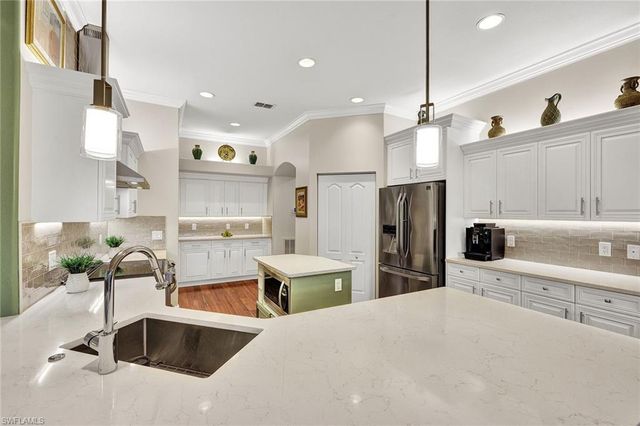 8529 Via Lungomare CIR # 203, Estero, FL 33928