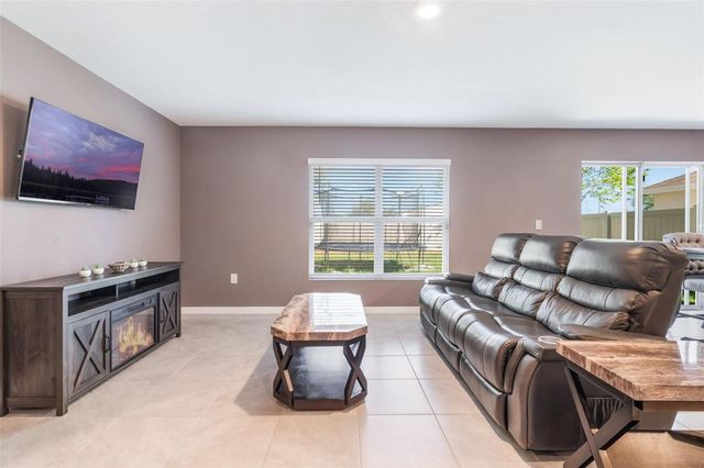 8595 TRIUMPH CIRCLE, Wildwood, FL 34785