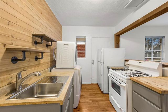 121 Fairview Street 2, Decatur, GA 30030