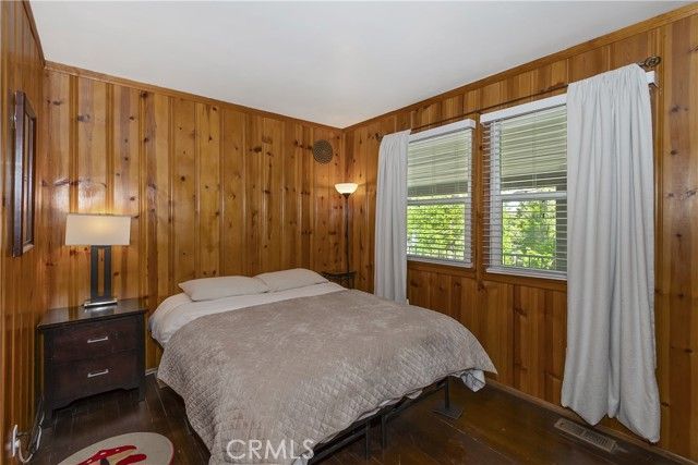 238 Bluebell, Lake Arrowhead, CA 92352