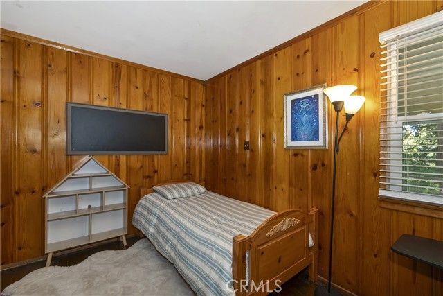 238 Bluebell, Lake Arrowhead, CA 92352