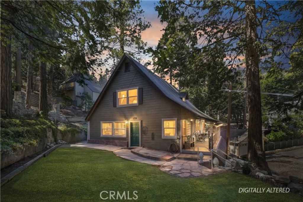 238 Bluebell, Lake Arrowhead, CA 92352