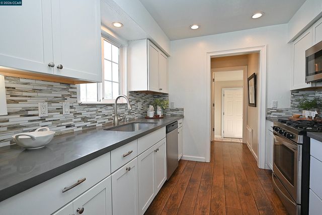 1124 Bush St, Martinez, CA 94553