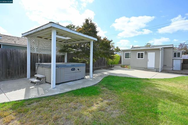 1124 Bush St, Martinez, CA 94553