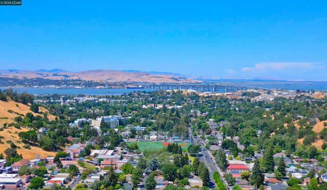 1124 Bush St, Martinez, CA 94553