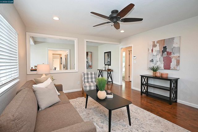 1124 Bush St, Martinez, CA 94553