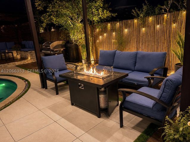 1206 Buchanan St, Hollywood, FL 33019