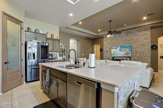 1149 Stoke Street, Horizon City, TX 79928