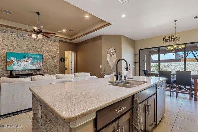 1149 Stoke Street, Horizon City, TX 79928