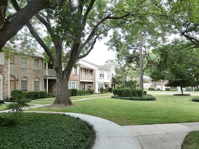 5801 Lumberdale Road 134, Houston, TX 77092