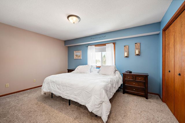 12186 59th Circle NE, Albertville, MN 55301