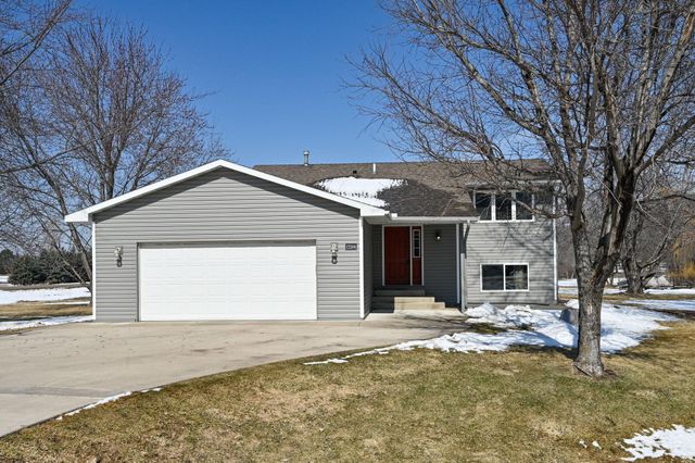12186 59th Circle NE, Albertville, MN 55301