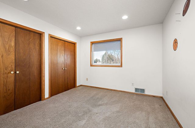 12186 59th Circle NE, Albertville, MN 55301