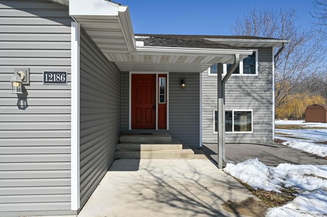 12186 59th Circle NE, Albertville, MN 55301