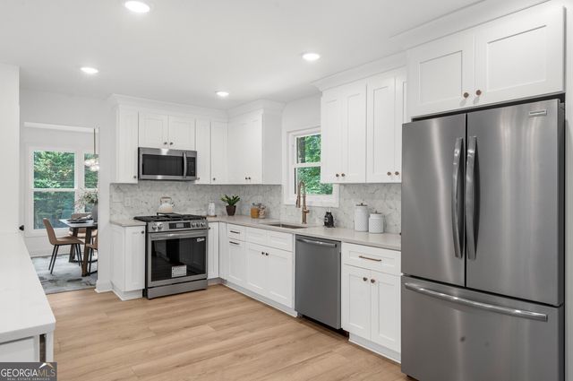 926 Allatoona Road, Woodstock, GA 30189