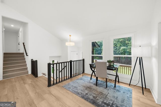 926 Allatoona Road, Woodstock, GA 30189