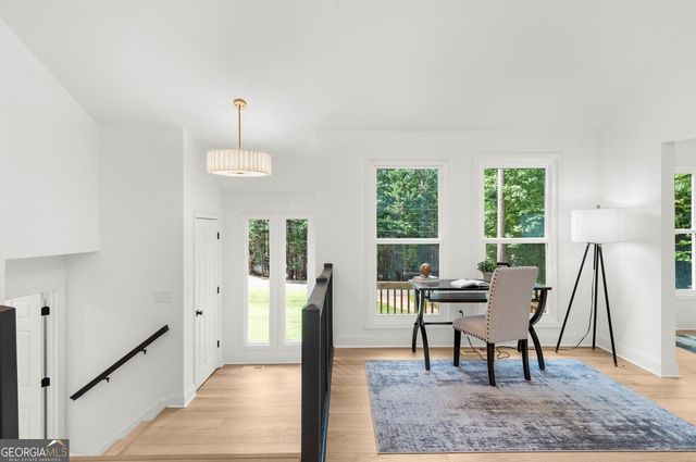 926 Allatoona Road, Woodstock, GA 30189