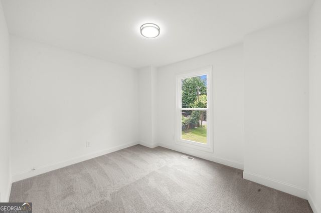 926 Allatoona Road, Woodstock, GA 30189
