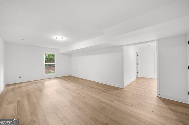 926 Allatoona Road, Woodstock, GA 30189