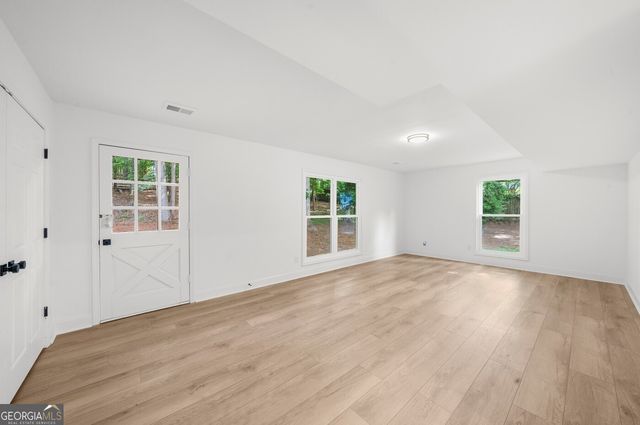 926 Allatoona Road, Woodstock, GA 30189