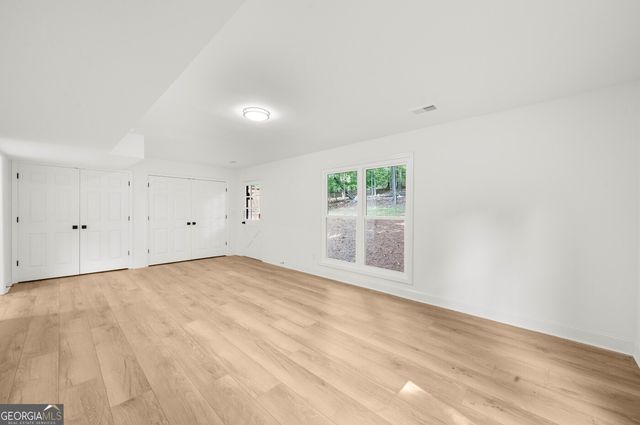 926 Allatoona Road, Woodstock, GA 30189