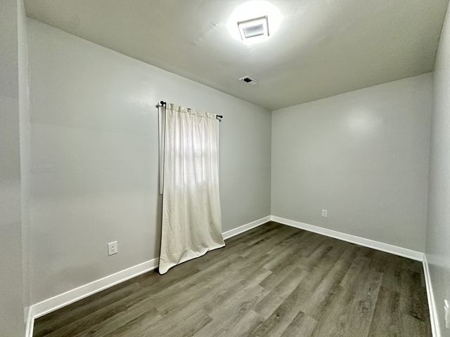 1937 W GRAND Avenue 2, Chicago, IL 60622