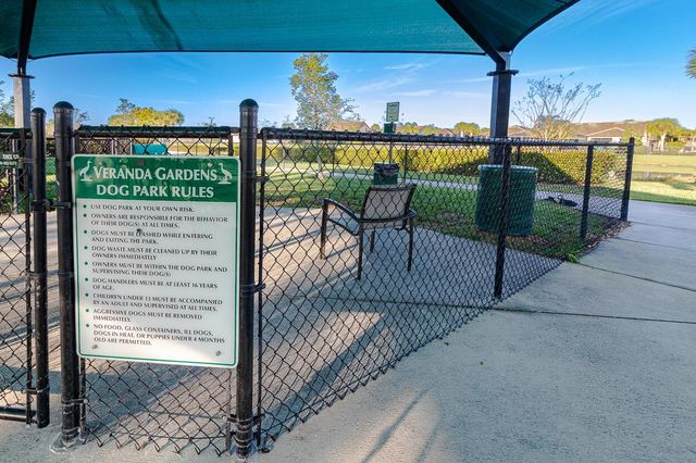 519 SE Villandry Way, Port St Lucie, FL 34984