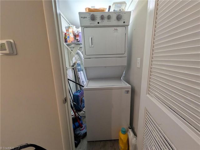 311 Salisbury Street 58, Kernersville, NC 27284