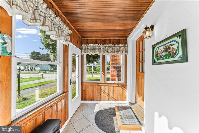 4114 NAAMANS CREEK RD, Upper Chichester, PA 19061