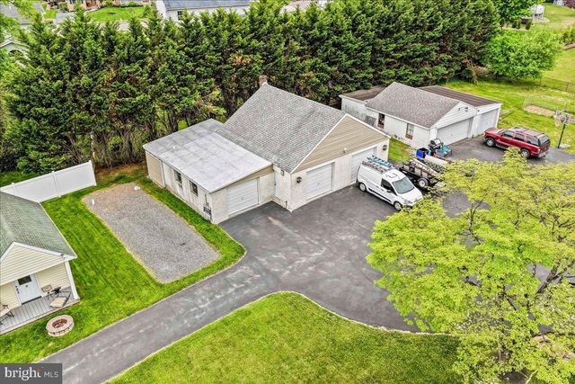 4114 NAAMANS CREEK RD, Upper Chichester, PA 19061