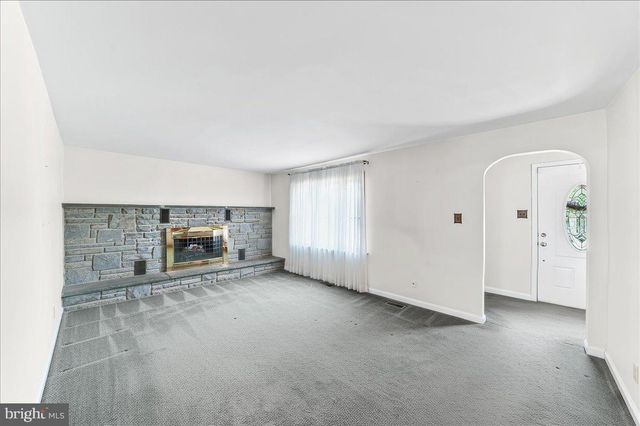 4114 NAAMANS CREEK RD, Upper Chichester, PA 19061