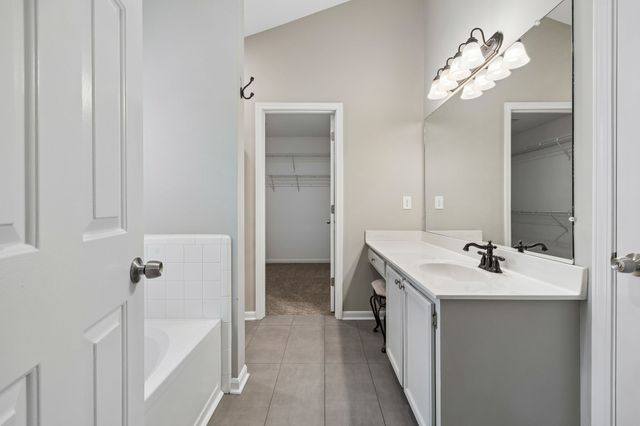 309 Mill Run Cir, Nashville, TN 37221