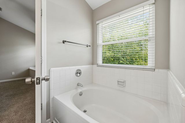 309 Mill Run Cir, Nashville, TN 37221