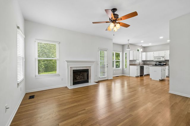 309 Mill Run Cir, Nashville, TN 37221