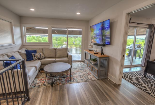 271 Warpath Drive, Hot Springs, AR 71913