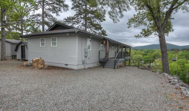 271 Warpath Drive, Hot Springs, AR 71913