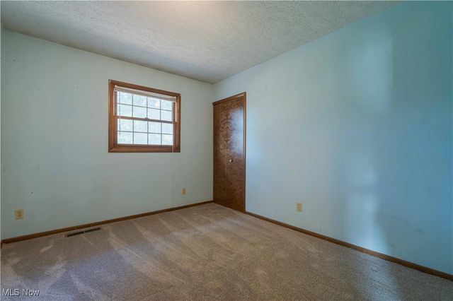 7412 Klingston Street NW, Massillon, OH 44646