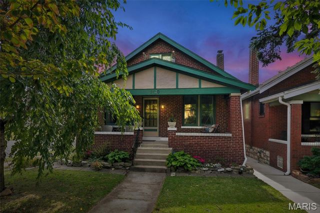 5400 Itaska Street, St Louis, MO 63109