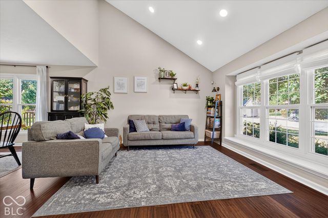 7599 Meadow Ridge Drive, Fishers, IN 46038
