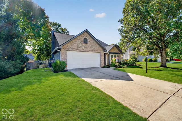 7599 Meadow Ridge Drive, Fishers, IN 46038