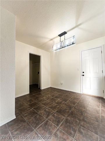 109 W Howard Street, Roland, OK 74954