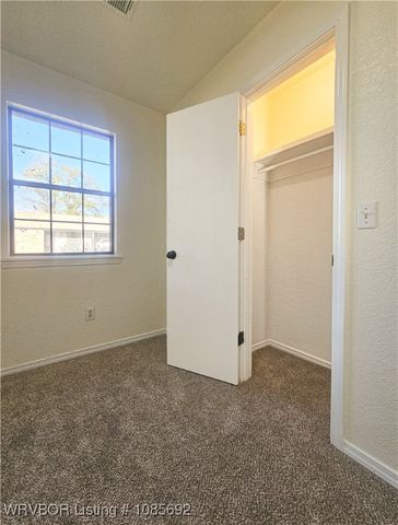 109 W Howard Street, Roland, OK 74954